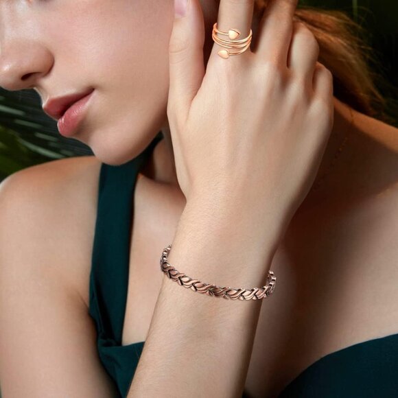 Elegant Adjustable Copper Magnetic Bracelet for Women - Ultra Strength & Style - Picture 7 of 9
